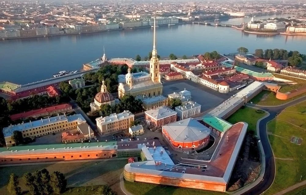 "Санкт Петербург и Валаам"
