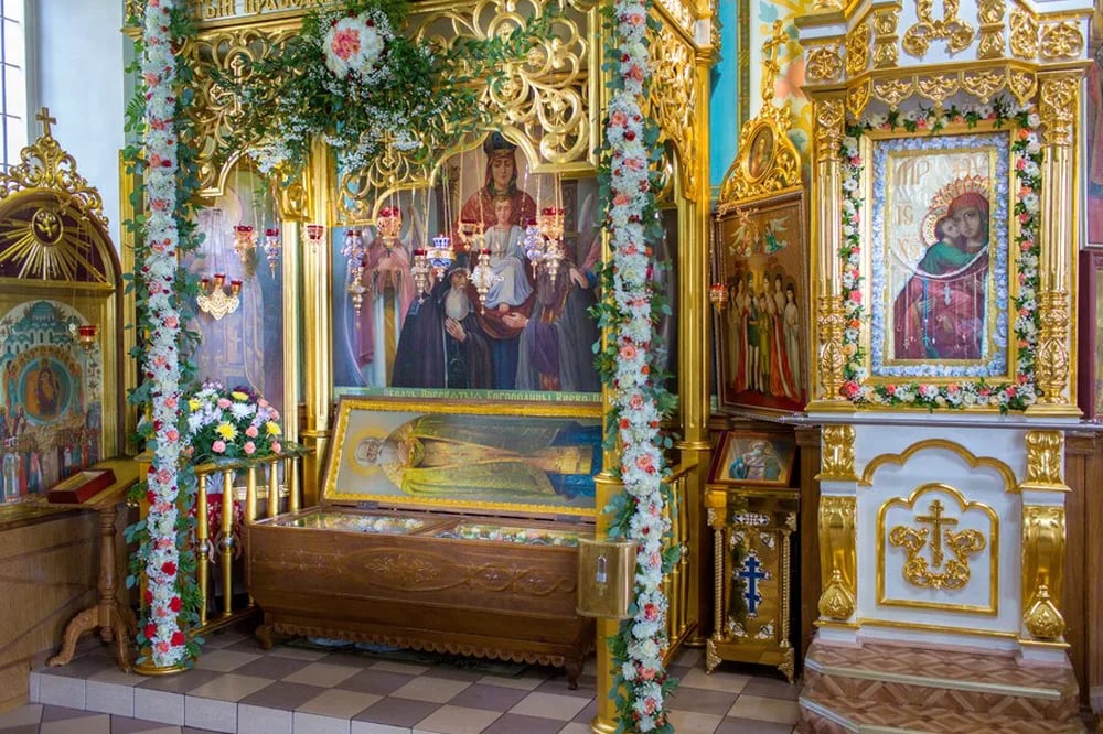 Иконы в храме Иоанна Кормянского