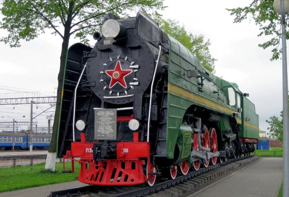 Паровоз серии П-36 в Орше