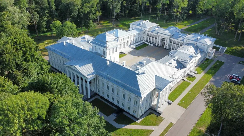 Жиличи: белорусский Версаль в тихом агрогородке